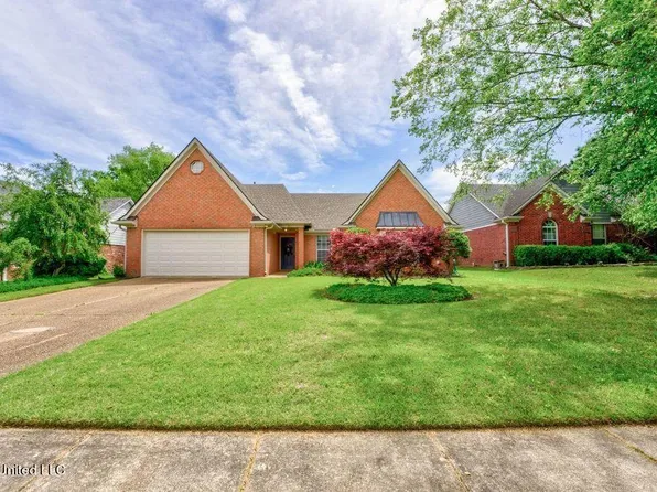 7338 Bridle Ln, Southaven, MS 38671