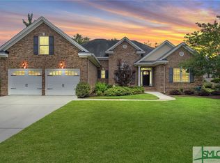 11 Bluegrass Ln, Savannah, GA 31405