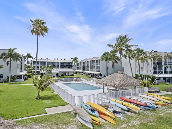 1300 Seaway Drive #7, Fort Pierce, FL 34949