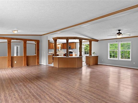 4th image of 4465 Ebert Rd