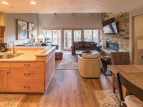 5th image of 961 N Tamarron Drive #630