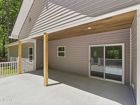 5th image of 177 Hawes Cir