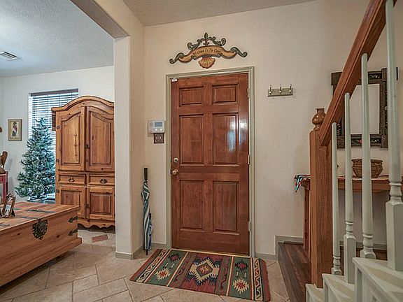 4th image of 118 Willowwood Cir