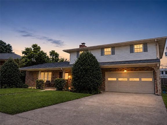 3rd image of 5517 Avron Blvd