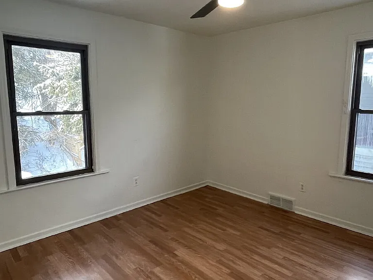 319 N Balph Ave — Photo 67