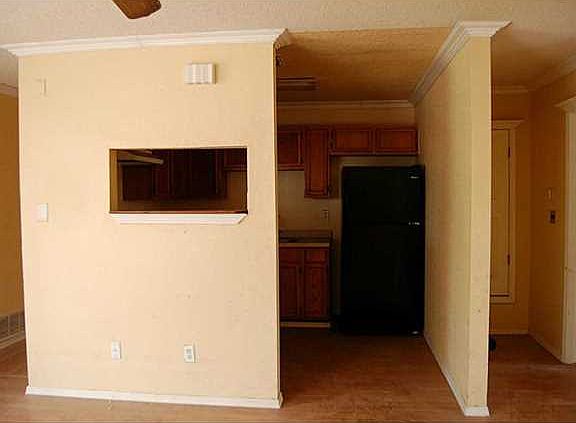 5th image of 10425 Valle Del Mar Dr