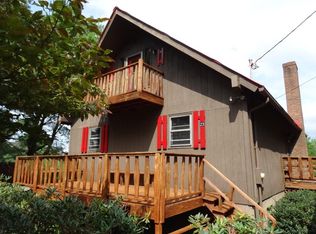 23 Boot Hill Trl, Fancy Gap, VA 24328