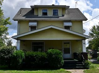 925 N Main St, Niles, OH