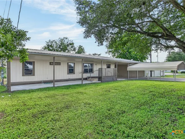 1619 Seydler St, Gonzales, TX 78629