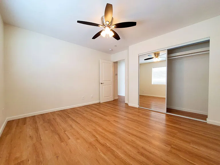 12550 Laurel St — Photo 34