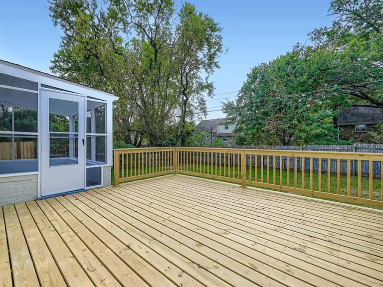 8903 Flagstone Cir — Photo 16