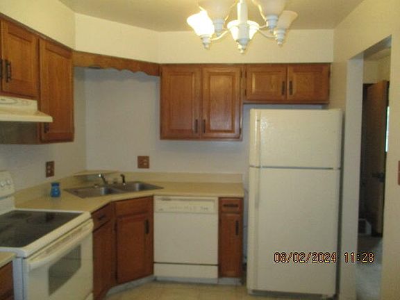 5th image of 935 W Glen Park Ave APT 301