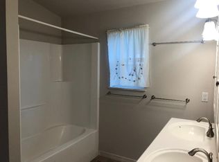 606 4th St W, Polson, MT 59860