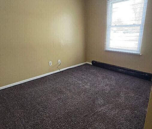 4th image of 102 S Bradner Ave
