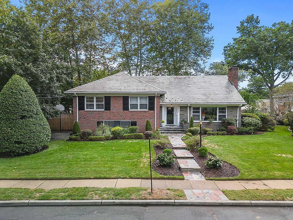 1st image of 600 Irvington Ave