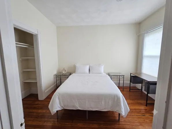 89 Beacon St #2, Somerville, MA 02143
