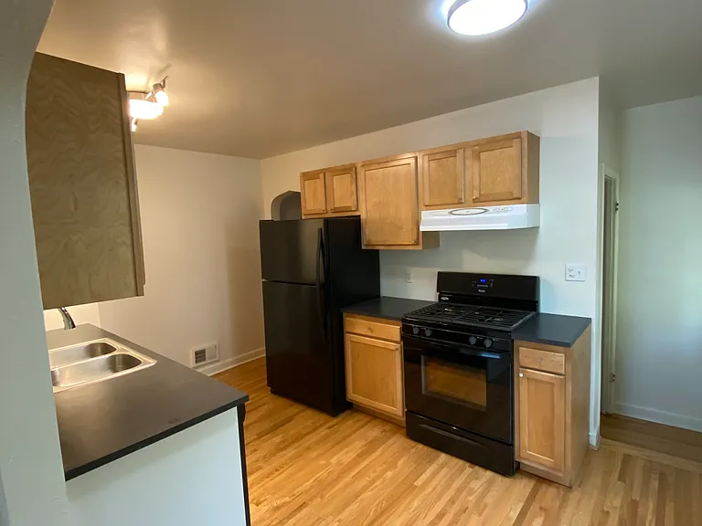 4152 46th Ave S #1 — Photo 3