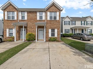 5806 Osprey Cove Dr, Raleigh, NC 27604