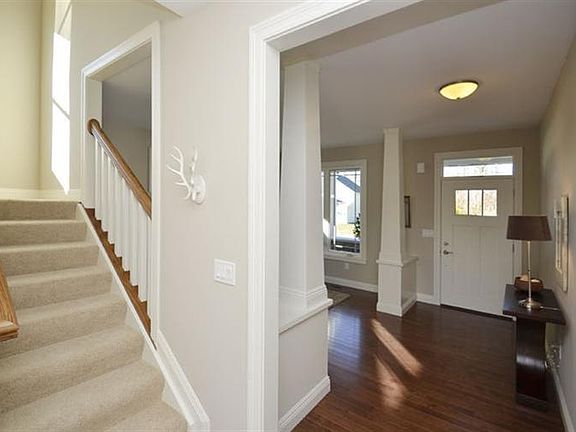 2nd image of 7312 English Garden Ln