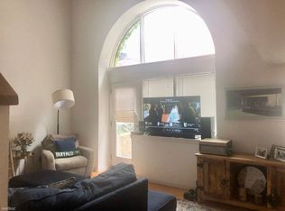 25 Church St APT 3S, Boston, MA 02116
