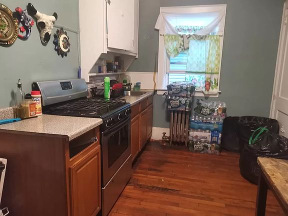 3rd image of 345 Beach 73 St