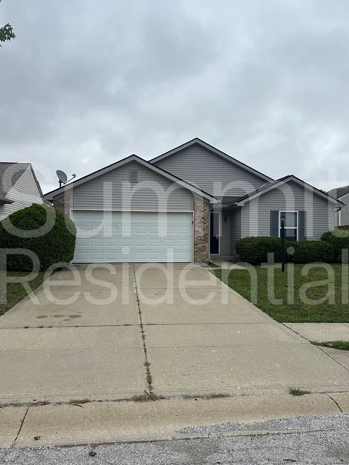 3 bed, 2.0 bath, 1104 sqft, $1,645 — Photo 1