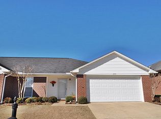 2451 Regency Dr, Tupelo, MS 38801