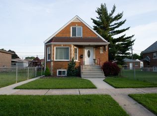 7319 W 62nd St, Summit, IL 60501