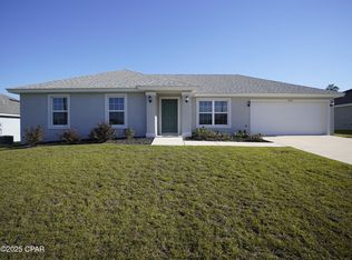 2209 Chase St, Chipley, FL 32428