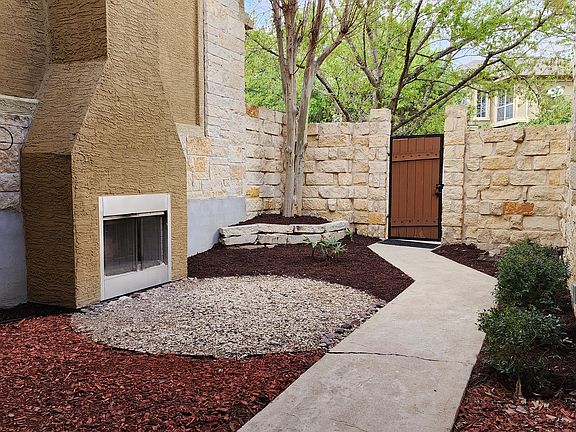 PRIVATE COURTYARD WITH FIRE PLACE