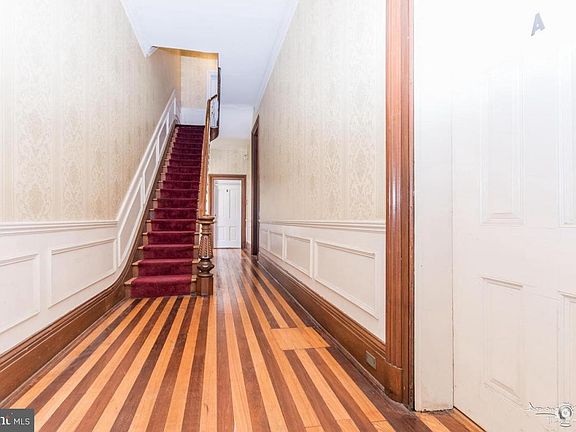 4th image of 1313 Eutaw Pl