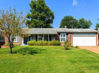2535 Dresden Dr, Florissant, MO