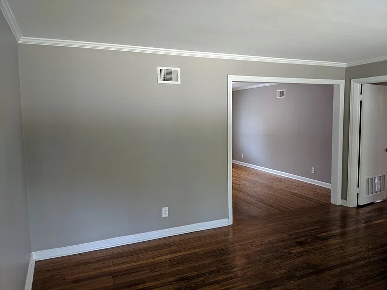 44 Thackery Pl — Photo 2