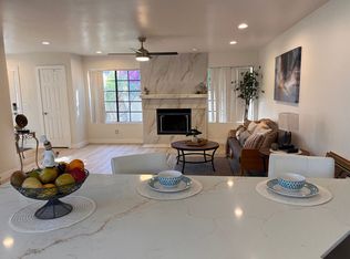3 Br 3 Ba Crown Point Townhome, San Diego, CA 92109