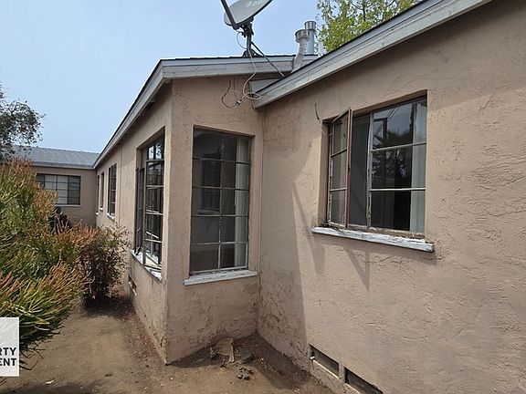 2nd image of 303 W Palm Ave