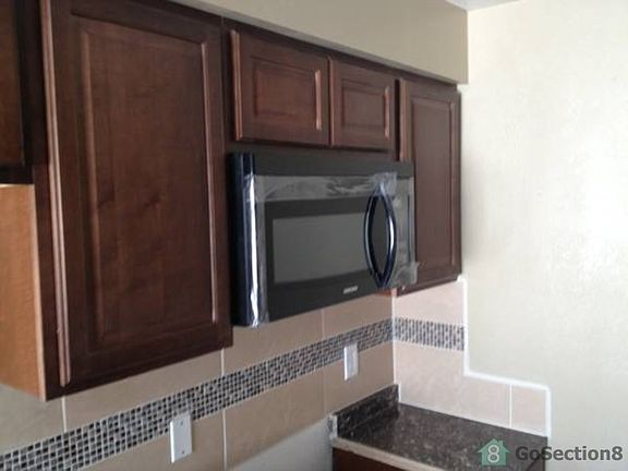 3rd image of 375 S 49th St APT 6