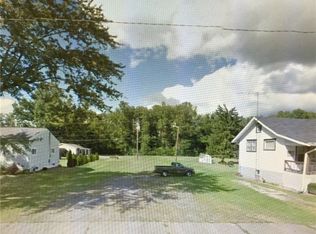 W Virginia Ave, Sebring, OH 44672