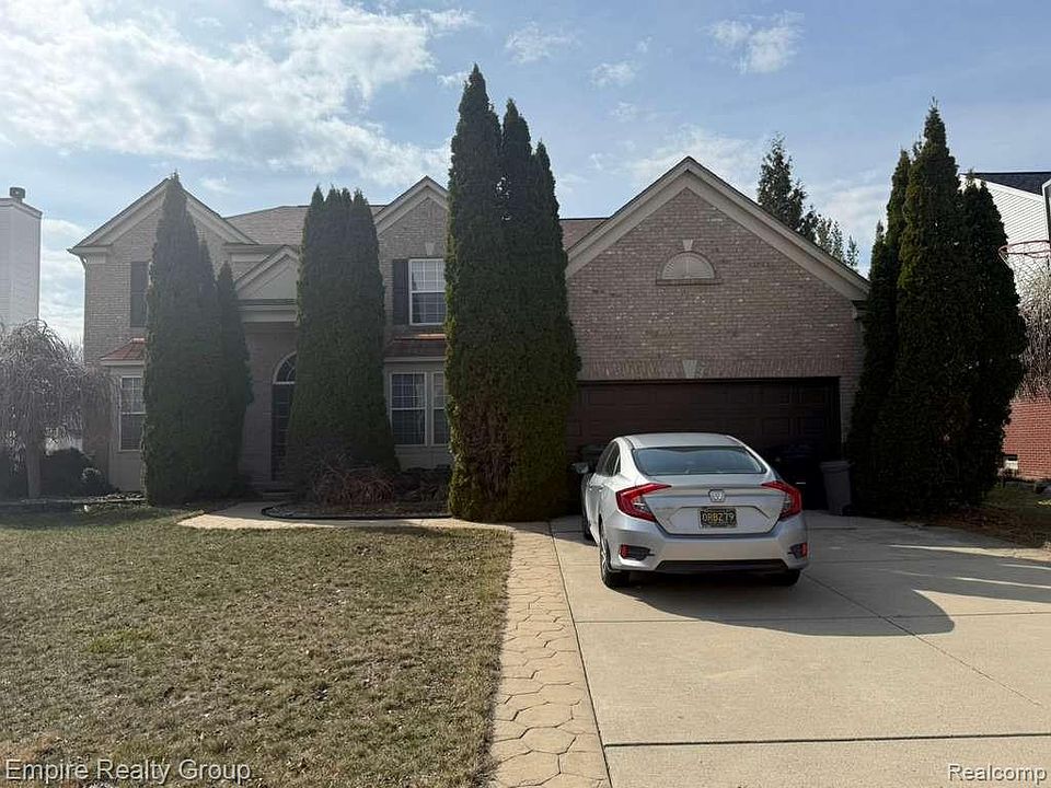 1st image of 33889 Stonecrest Dr