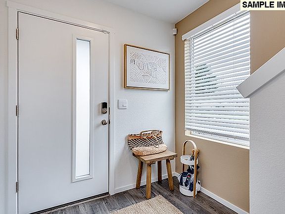 3rd image of 6809 NE 121st St