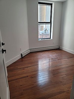2nd image of 69 6th Ave APT 1