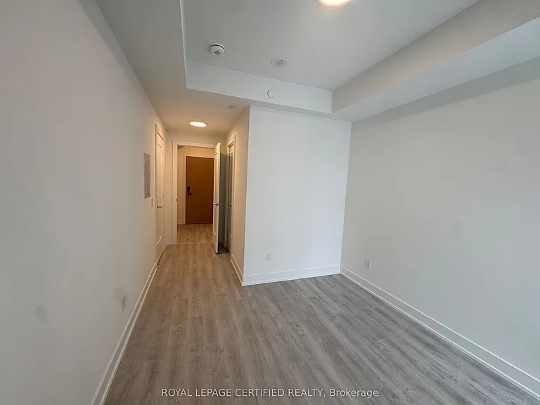 25 Cordova Ave #605 — Photo 18