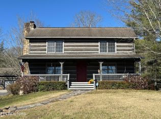 132 Country Estates Dr, Rogersville, TN 37857