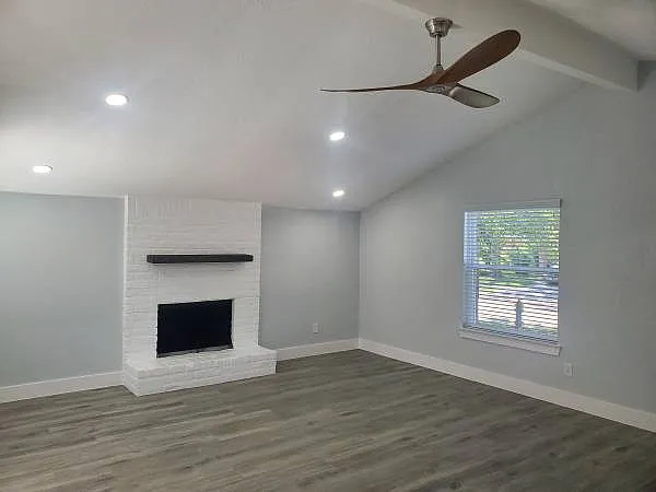 5407 Sherrylee Ln — Photo 2