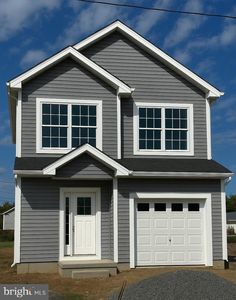 903 New Chestnut St, Bristol, PA, 19007