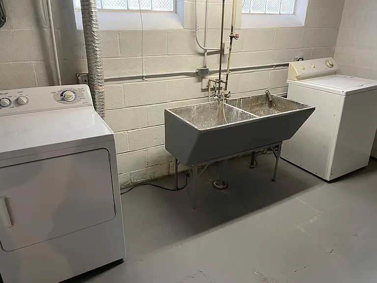 Washer / Dryer / Washtub