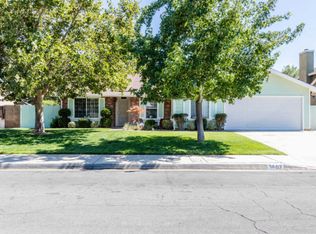 3602 Saturn Ave, Palmdale, CA 93550