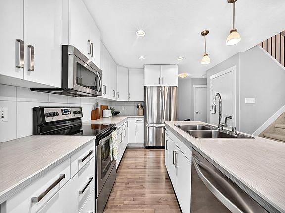 5th image of 7614 Ellesmere Way
