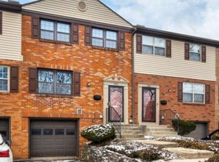 2813 Kingsrowe Ct #43, Columbus, OH 43209