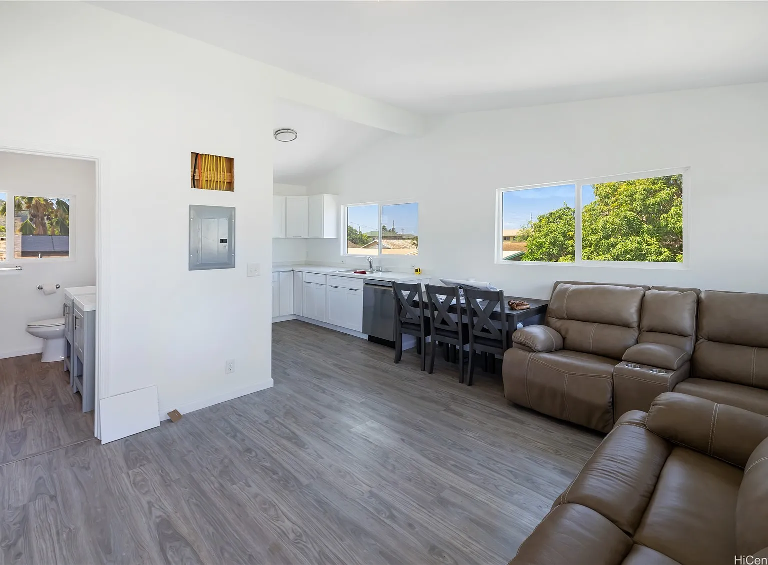 1 bed, 660 sqft, $1,800 — Photo 3
