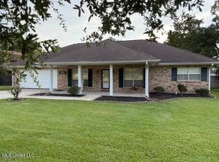 5123 Mitchell Rd, Long Beach, MS 39560